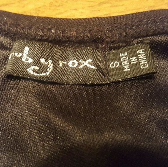 RUBY ROX SINGLE LACE LONG SLEEVE BLACK DRESS SMALL - Picture 4 of 4